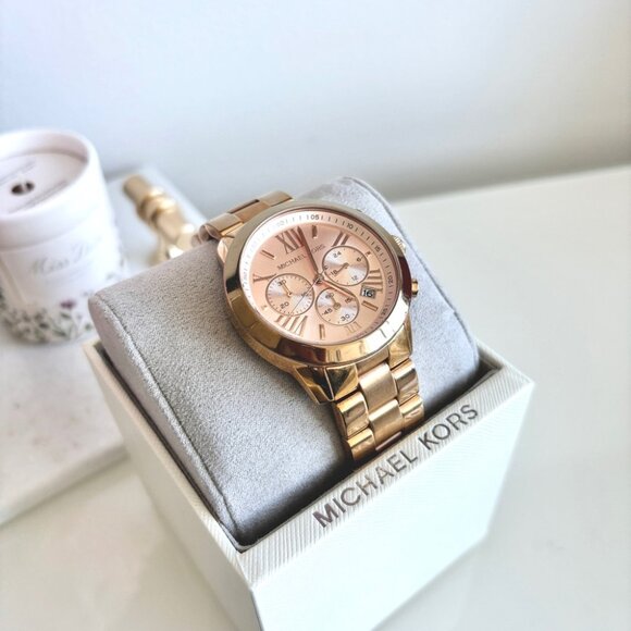 Michael Kors Bradshaw Oversized Rose Gold-Tone Watch - Picture 5 of 9